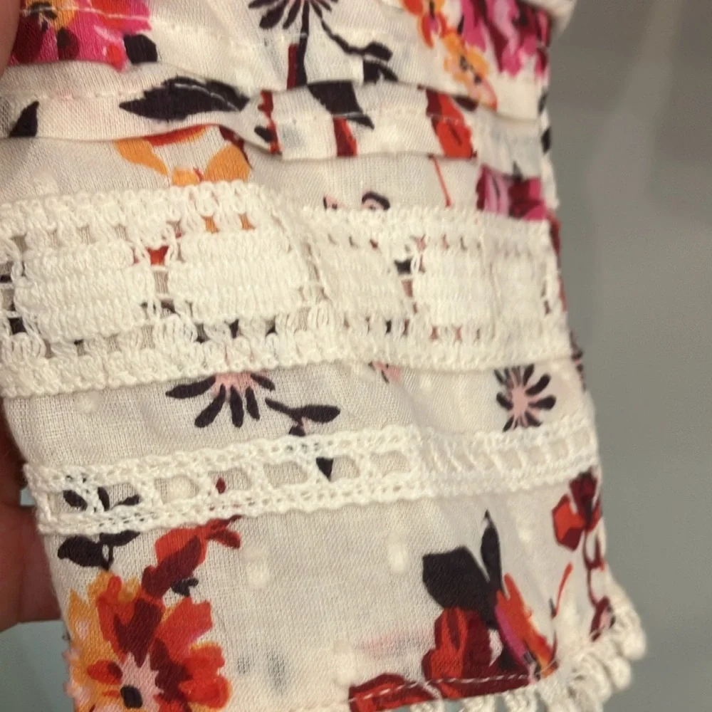 Anthropologie Puff-Sleeved Lace Buttondown